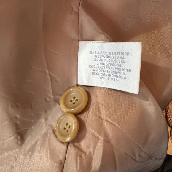 Classic Tan Women's Coat - Picture 6 of 10